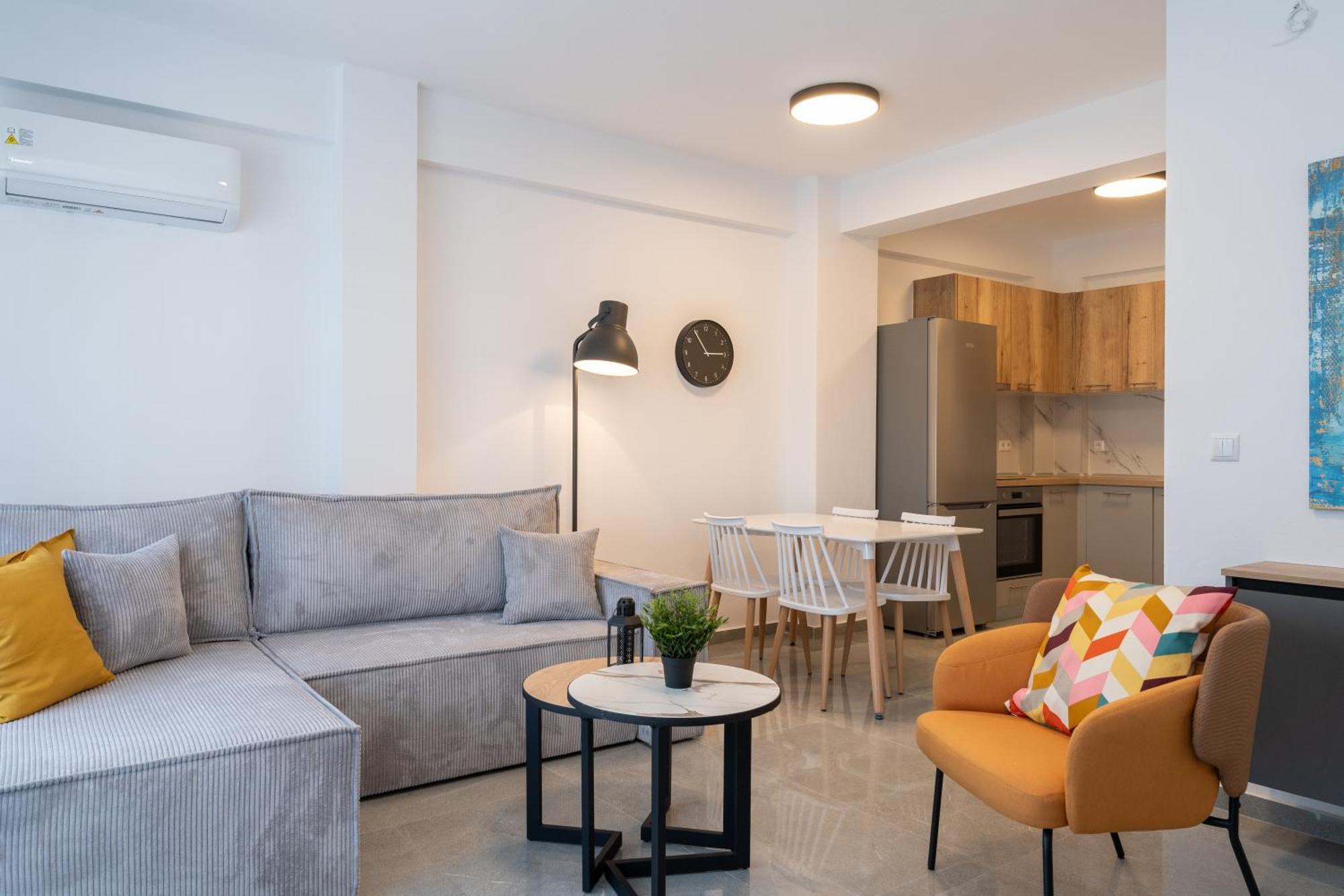 Kleoniki & Irida Residential Complexes Apartment Ofrinion Bagian luar foto